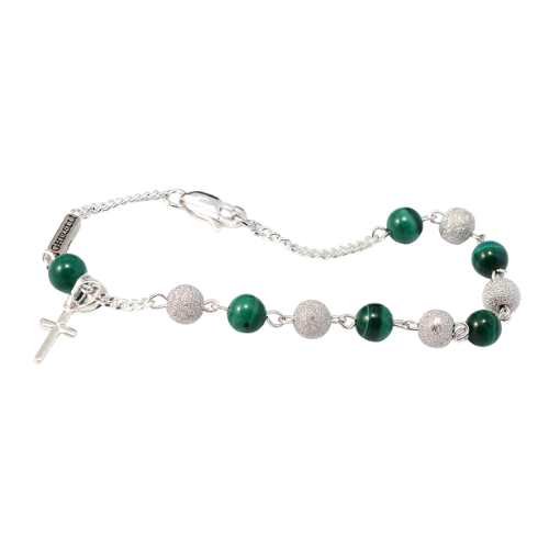 Armband - Silberfarbene & grüne Perle Armband - Silberfarbene & grüne Perle